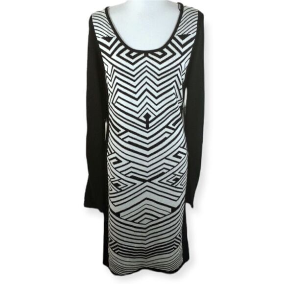 BONGO BLACK & WHITE SWEATER DRESS SZ.XL NWT - Picture 1 of 8
